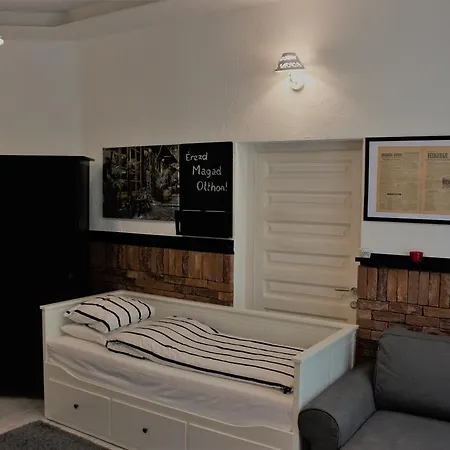 Belvárosi Apartmanszálló - Apartman *