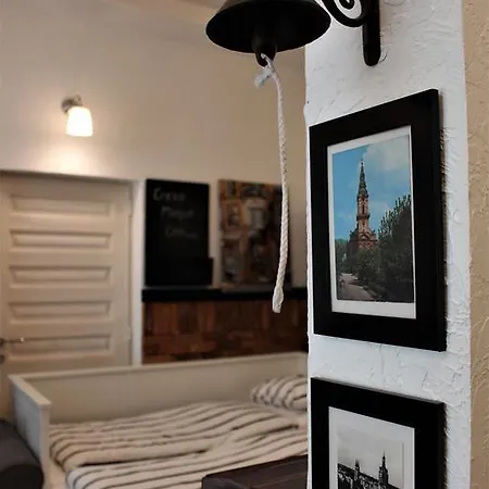 Belvarosi Apartmanszallo - Lägenhet Kiskunfélegyháza