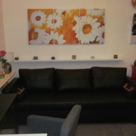 Belvárosi Apartmanszálló - Apartman Kiskunfélegyháza