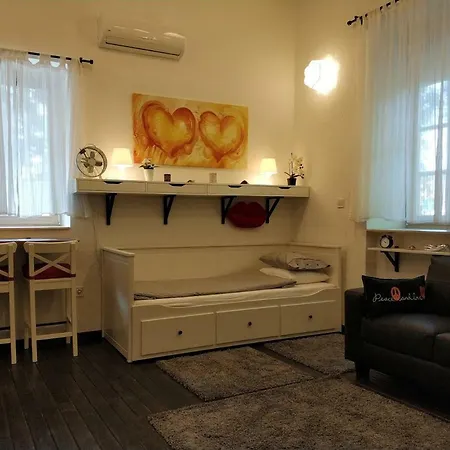 Apartman Belvárosi Apartmanszálló - *