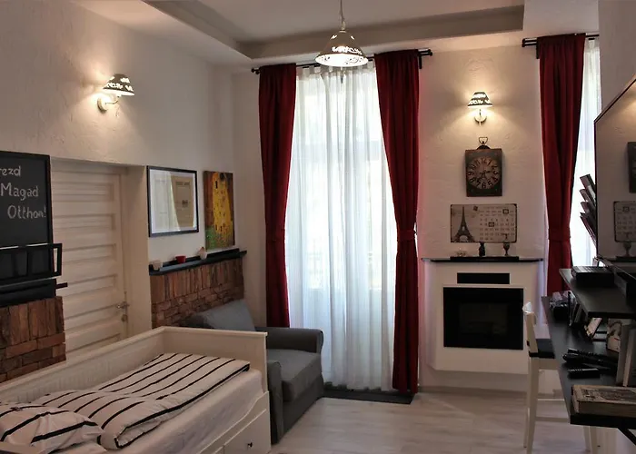Belvarosi Apartmanszallo - Кишкунфеледьхаза